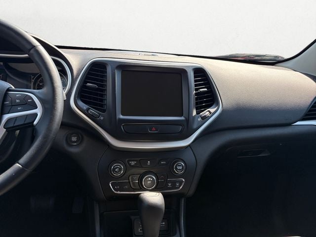 2018 Jeep Cherokee Latitude Plus FWD