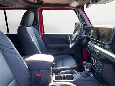 2025 Jeep Wrangler WRANGLER 4-DOOR SAHARA