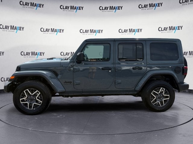 2026 Jeep Wrangler 4-Door Sahara 4x4