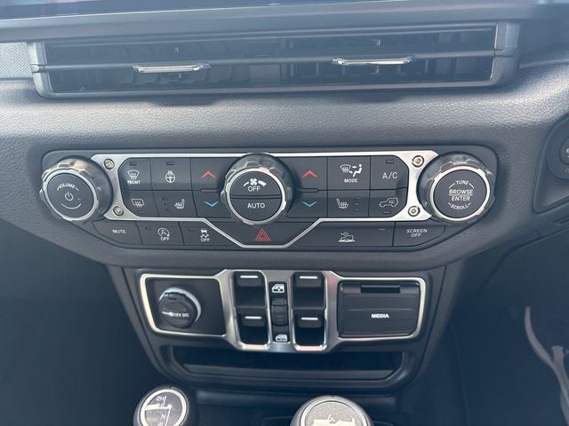 2026 Jeep Wrangler 4-Door Sport RHD 4x4