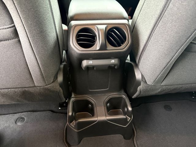 2026 Jeep Wrangler 4-Door Sport RHD 4x4