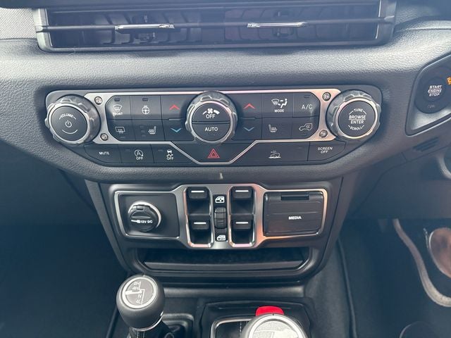 2026 Jeep Wrangler 4-Door Sport RHD 4x4