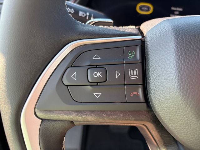 2027 Jeep Grand Cherokee GRAND CHEROKEE LAREDO ALTITUDE 4X4