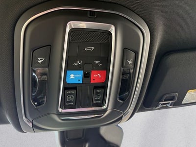 2027 Jeep Grand Cherokee GRAND CHEROKEE LAREDO ALTITUDE 4X4