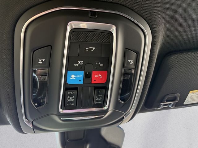 2027 Jeep Grand Cherokee GRAND CHEROKEE LAREDO ALTITUDE 4X4
