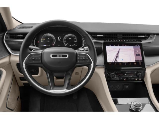 2022 Jeep Grand Cherokee L Altitude 4x2