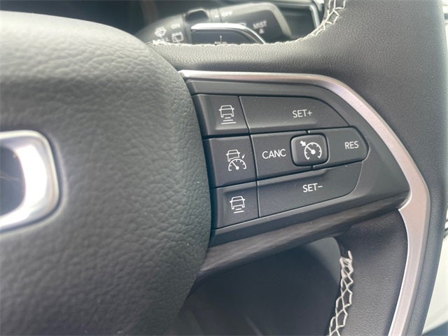 2025 Jeep Grand Cherokee GRAND CHEROKEE L LAREDO 4X2