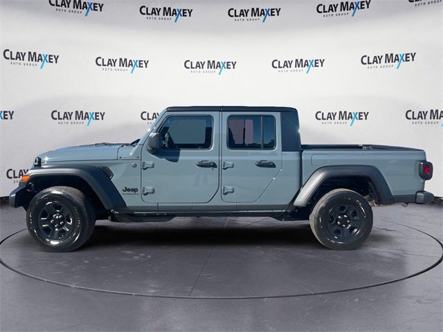 2026 Jeep Gladiator Sport photo 2