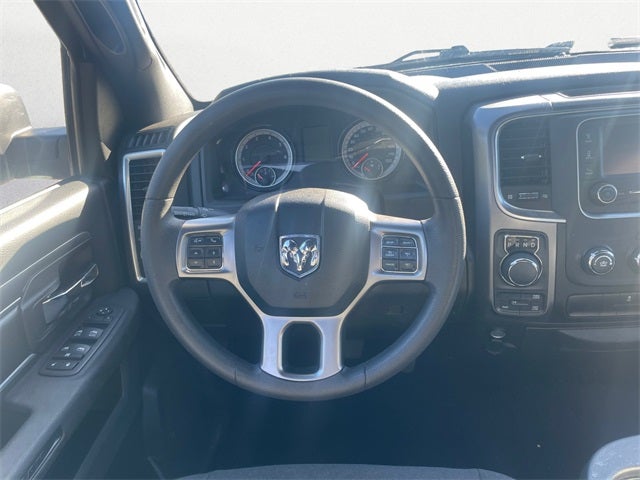 2024 RAM 1500 Classic Warlock Crew Cab 4x4 5'7' Box