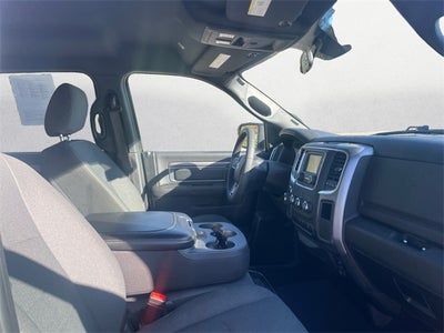 2024 RAM 1500 Classic Warlock Crew Cab 4x4 5'7' Box