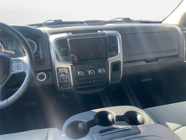 2019 RAM 1500 Classic SLT Crew Cab 4x4 6'4' Box