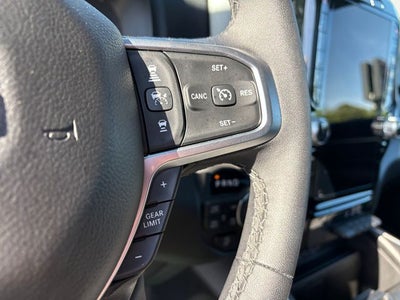 2025 RAM 1500 Big Horn Crew Cab 4x4 5'7' Box