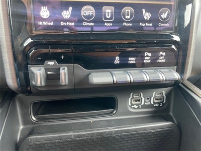 2021 RAM 1500 Limited Longhorn Crew Cab 4x4 5'7' Box