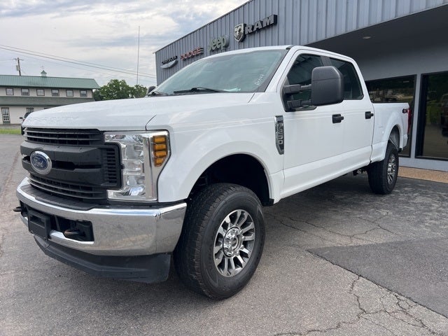 Used 2019 Ford F-250 Super Duty XL with VIN 1FT7W2B68KED96873 for sale in Little Rock