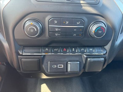 2021 Chevrolet Silverado 1500 2WD Double Cab Standard Bed Custom