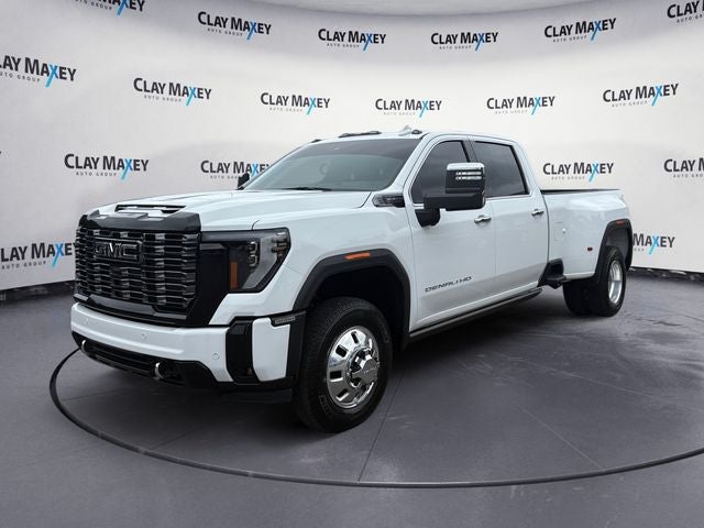 2025 GMC Sierra 4WD Crew Cab LB DRW Denali Ultimate's photo