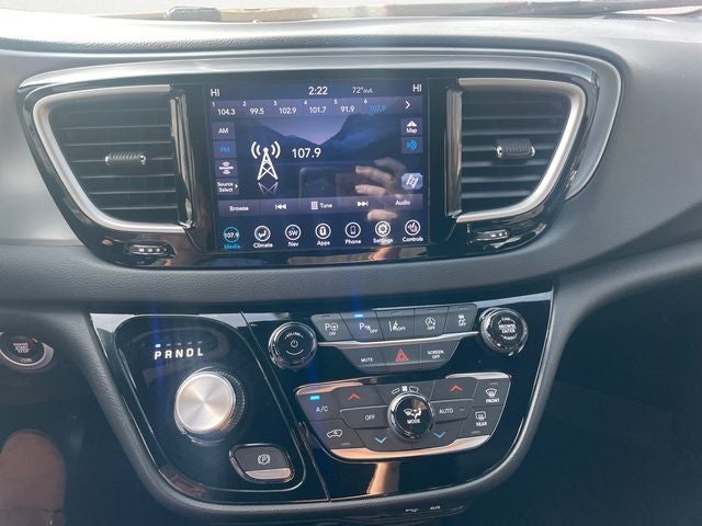 2020 Chrysler Pacifica Touring L Plus