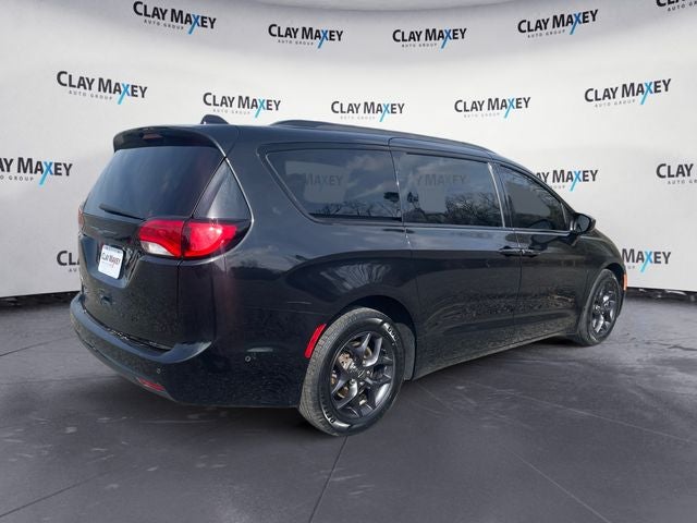 2020 Chrysler Pacifica Touring L Plus