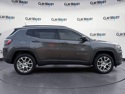 2022 Jeep Compass Latitude Lux 4x4