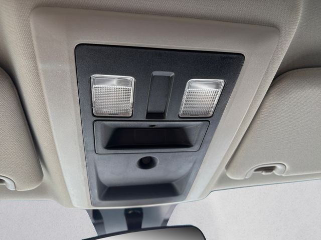 2018 RAM 3500 Tradesman Crew Cab 4x4 8' Box
