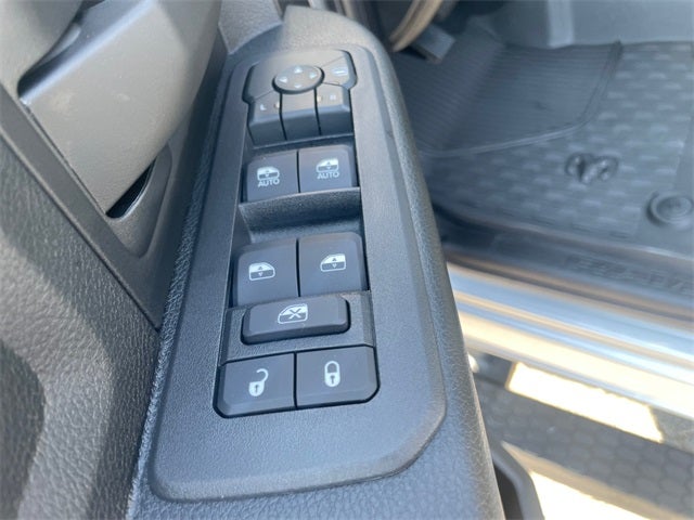 2026 RAM 2500 RAM 2500 TRADESMAN CREW CAB 4X4 6'4' BOX