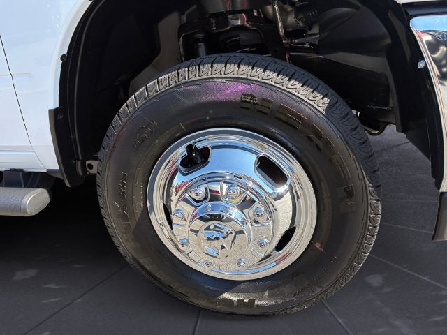 2027 RAM Ram 3500 RAM 3500 TRADESMAN CREW CAB 4X4 8' BOX