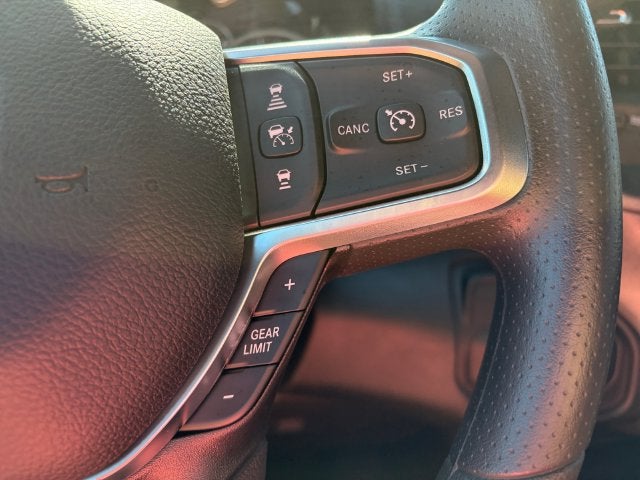 2027 RAM Ram 3500 RAM 3500 TRADESMAN CREW CAB 4X4 8' BOX