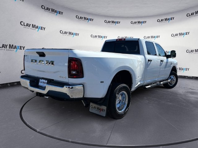 2027 RAM Ram 3500 RAM 3500 TRADESMAN CREW CAB 4X4 8' BOX