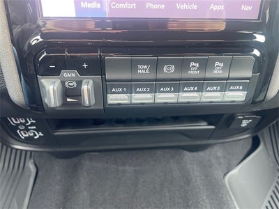 2026 RAM Ram 3500 RAM 3500 TRADESMAN CREW CAB 4X4 8' BOX