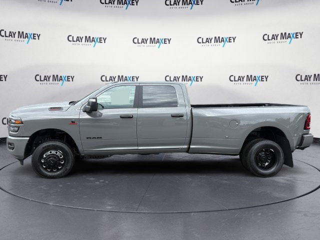 2027 RAM Ram 3500 RAM 3500 BIG HORN CREW CAB 4X4 8' BOX