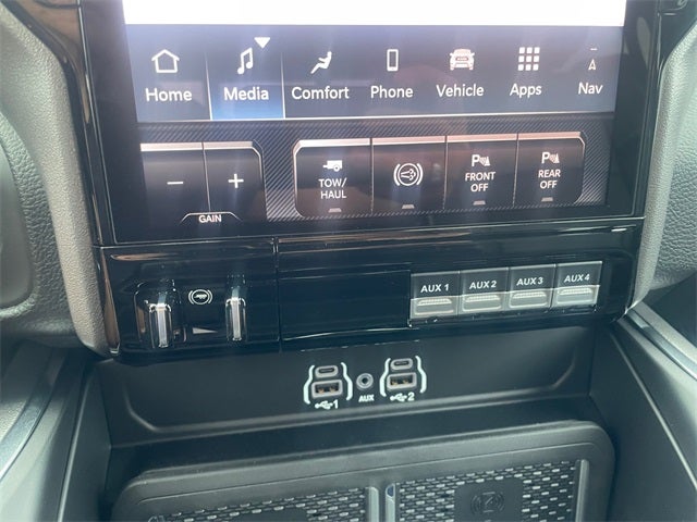 2026 RAM Ram 3500 RAM 3500 LARAMIE CREW CAB 4X4 8' BOX