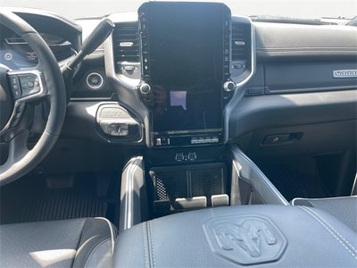 2025 RAM Ram 3500 RAM 3500 LARAMIE MEGA CAB 4X4 6'4' BOX