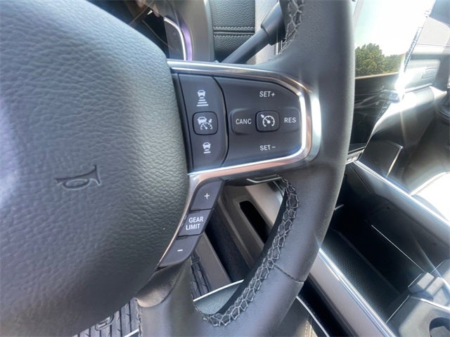 2025 RAM Ram 3500 RAM 3500 LARAMIE MEGA CAB 4X4 6'4' BOX