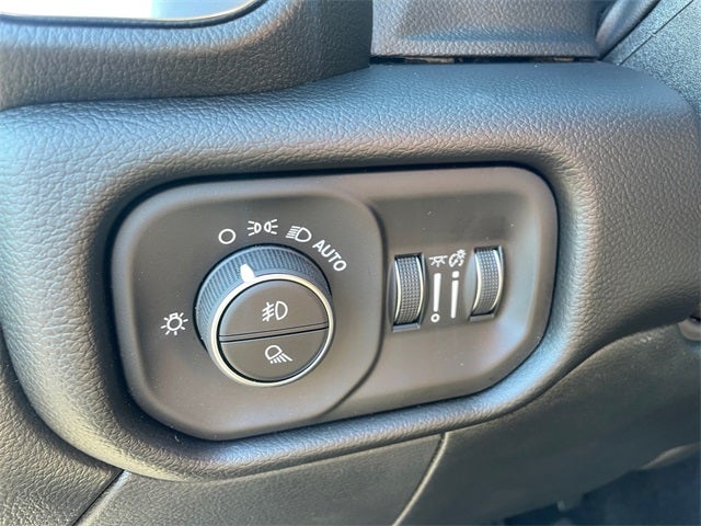 2026 RAM Ram 3500 RAM 3500 LARAMIE MEGA CAB 4X4 6'4' BOX