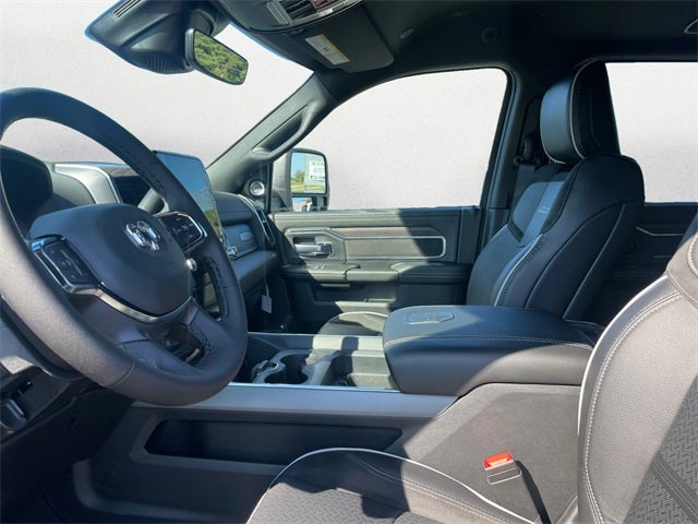 2026 RAM Ram 3500 RAM 3500 LARAMIE MEGA CAB 4X4 6'4' BOX