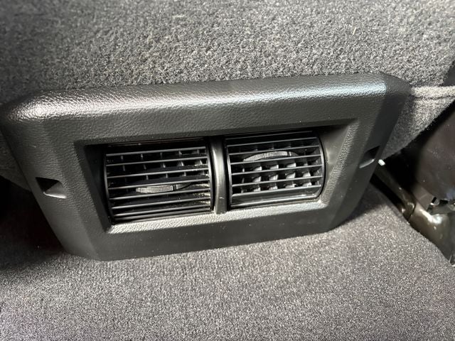 2023 RAM 1500 Classic Tradesman Crew Cab 4x4 5'7' Box