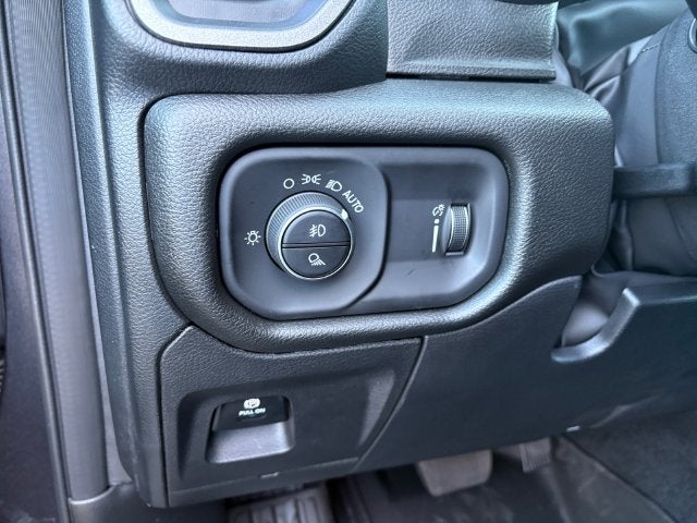 2027 RAM Ram 1500 RAM 1500 WARLOCK CREW CAB 4X4 5'7' BOX
