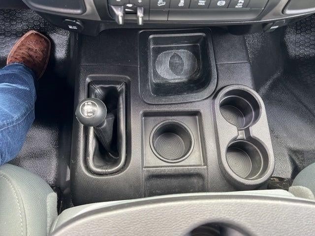 2017 RAM 2500 Tradesman Crew Cab 4x4 6'4' Box