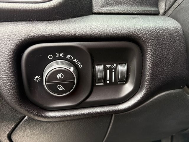 2021 RAM 2500 Laramie Crew Cab 4x4 6'4' Box