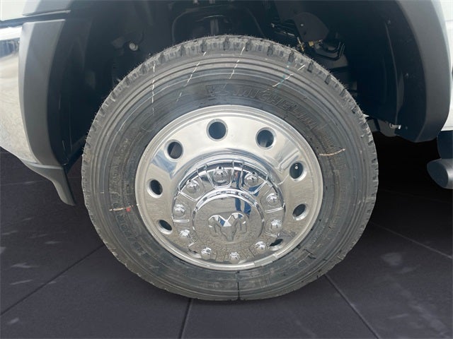 2026 RAM Ram 5500 Chassis Cab RAM 5500 TRADESMAN CHASSIS CREW CAB 4X4 60' CA