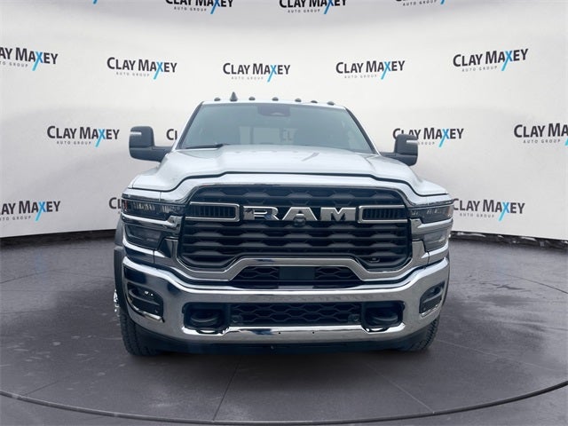 2026 RAM Ram 5500 Chassis Cab RAM 5500 TRADESMAN CHASSIS CREW CAB 4X4 60' CA