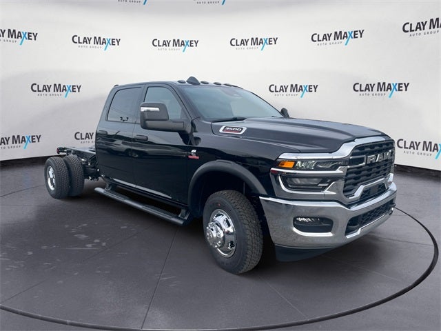 2026 RAM Ram 3500 Chassis Cab RAM 3500 TRADESMAN CREW CAB CHASSIS 4X4 60' CA