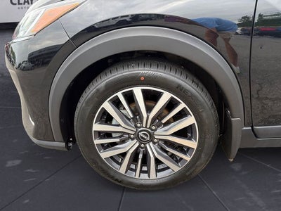 2022 Nissan Kicks SV Xtronic CVT
