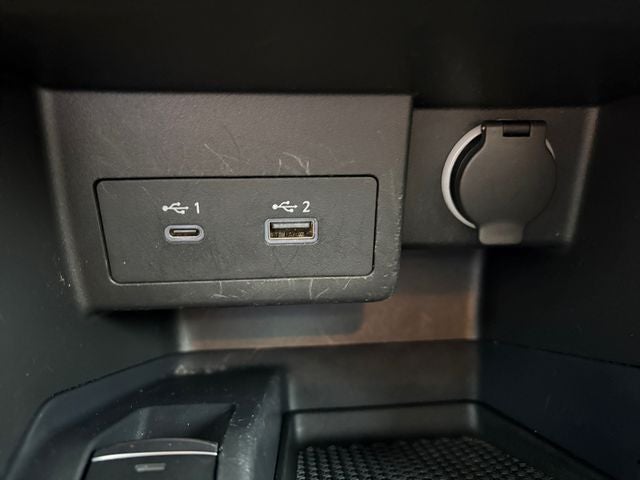2022 Nissan Kicks SV Xtronic CVT