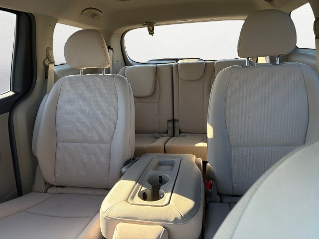 2021 Kia Sedona LX